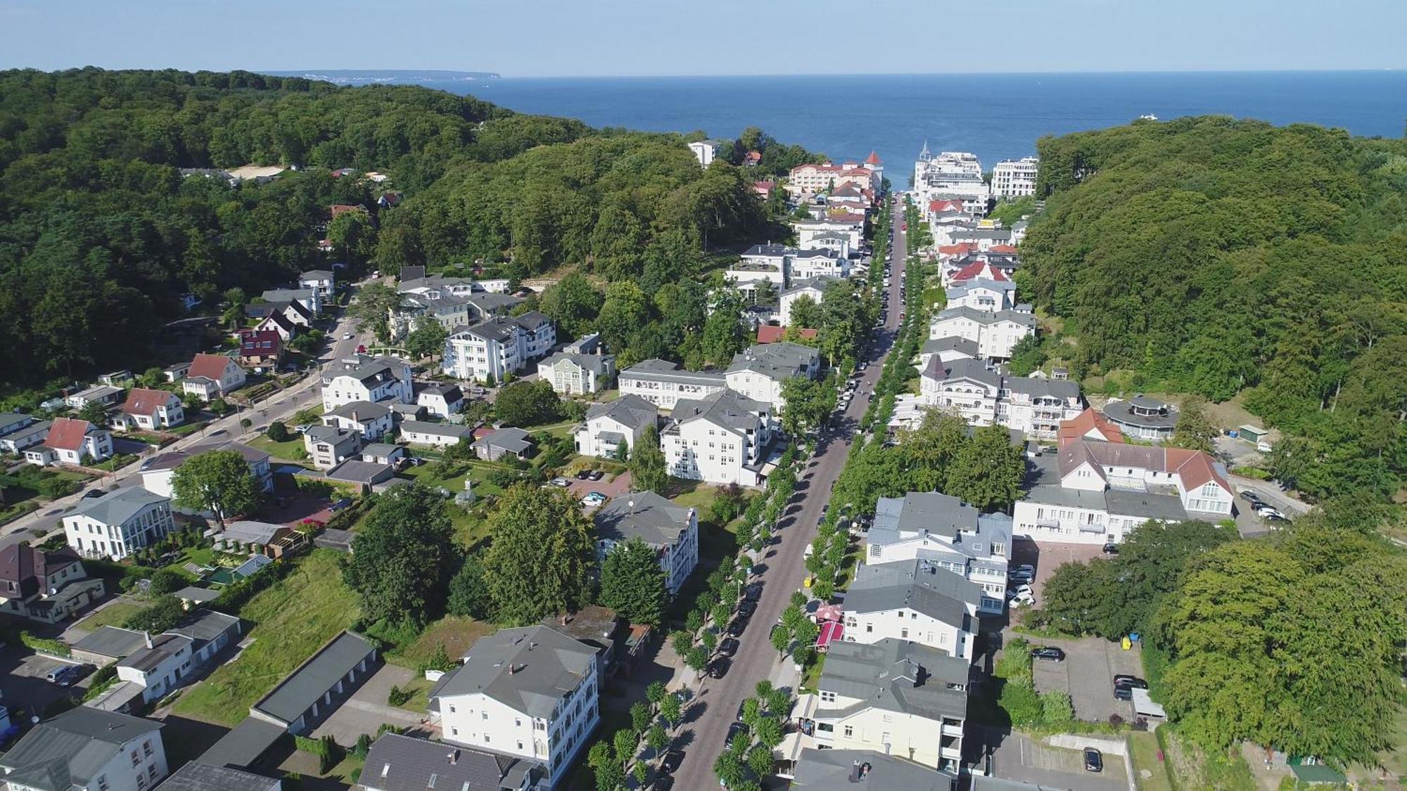Haus Baltic 12 Mit Balkon - Zentrale Lage Im Ostseebad Sellin Extérieur photo